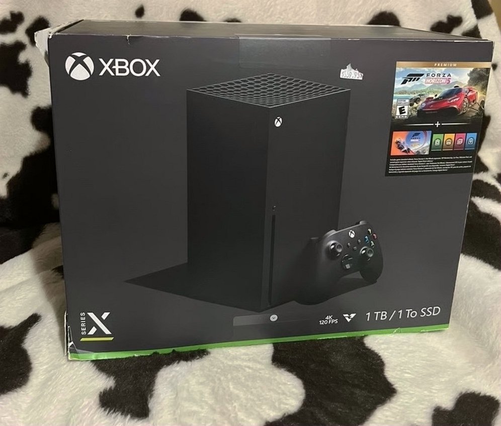 Microsoft Xbox Series X 1TB Black Unlocked - Used
