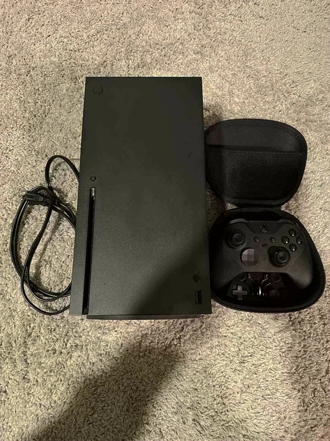 Microsoft Xbox One Series X 8U35 with Series 2 Pro Controller - Used