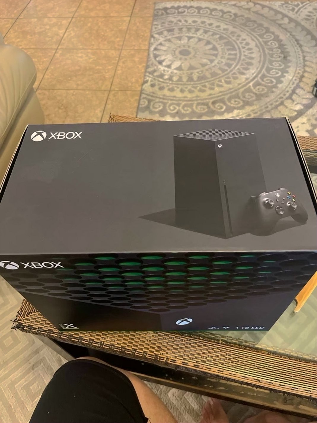 Microsoft Xbox Series X 1TB Black - Used image 2