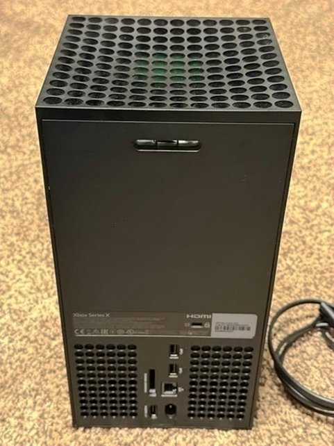 Microsoft Xbox Series X 1TB Black - Used image 4