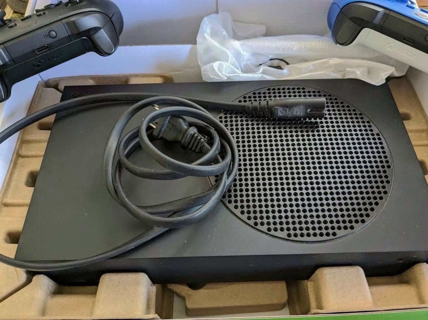 Microsoft Xbox Series S 1TB Black - Used image 5
