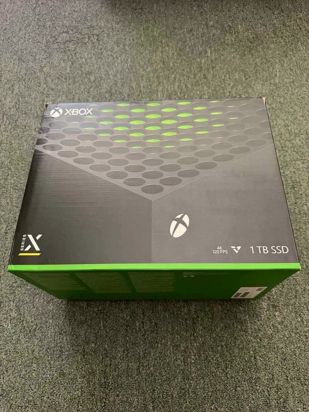 Microsoft Xbox Series X with Controller 2Q19 - Used