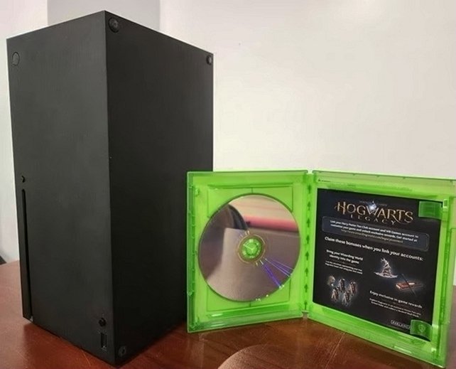 Microsoft Xbox Series X Console Hogwart's Legacy Bundle - Used image 2