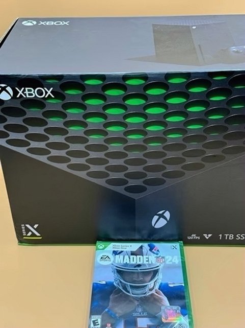 Microsoft Xbox Series X 1TB Black - Used
