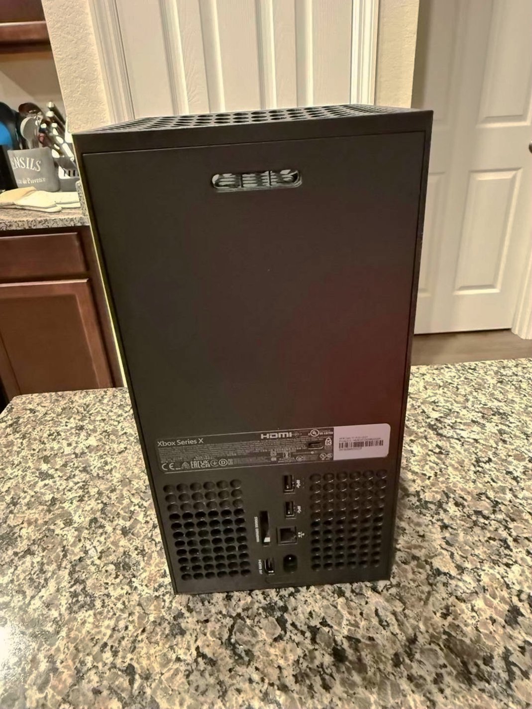Microsoft Xbox Series X 1TB Black - Used image 2