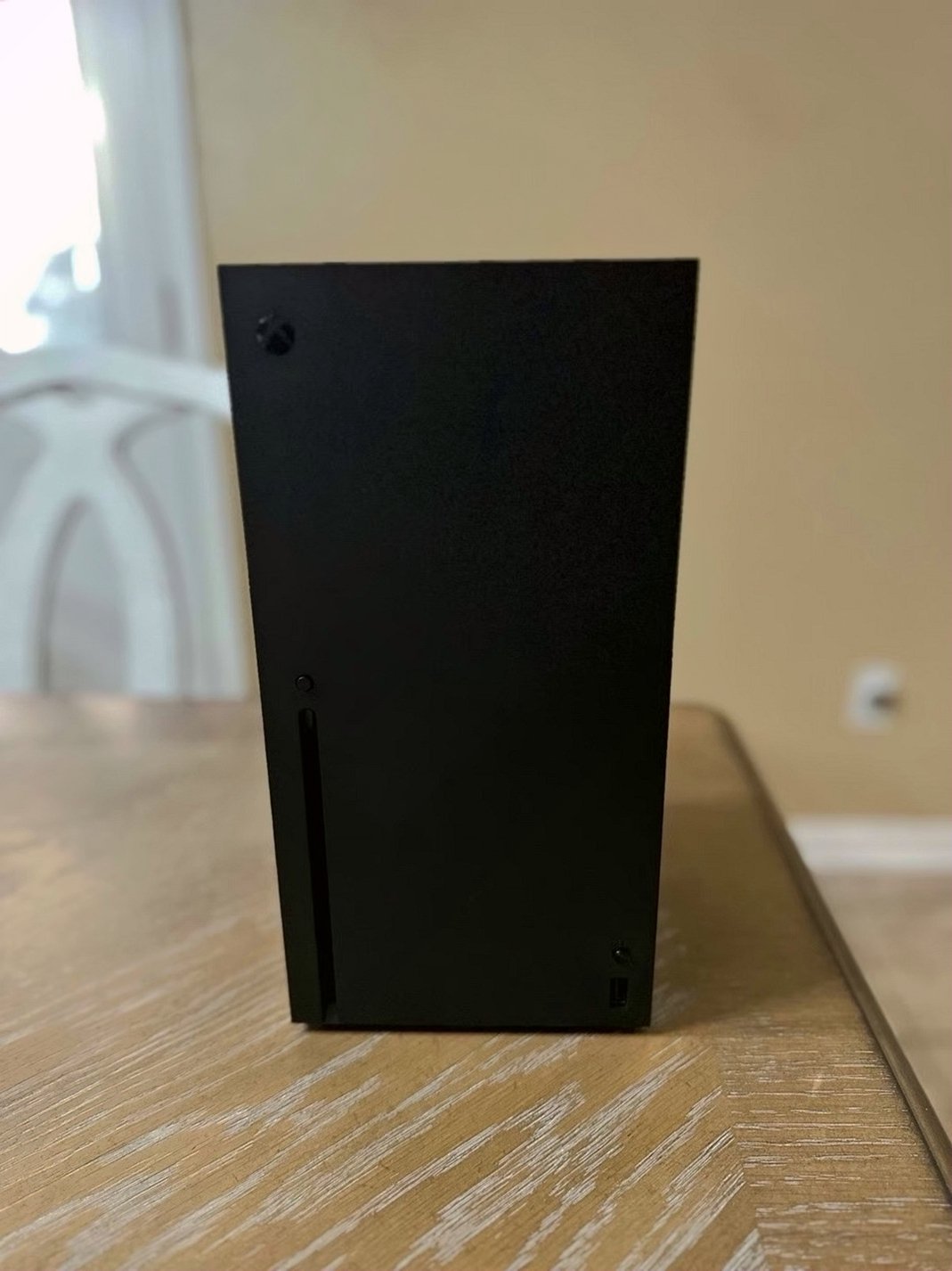 Microsoft Xbox Series X 1TB Black - Used image 3
