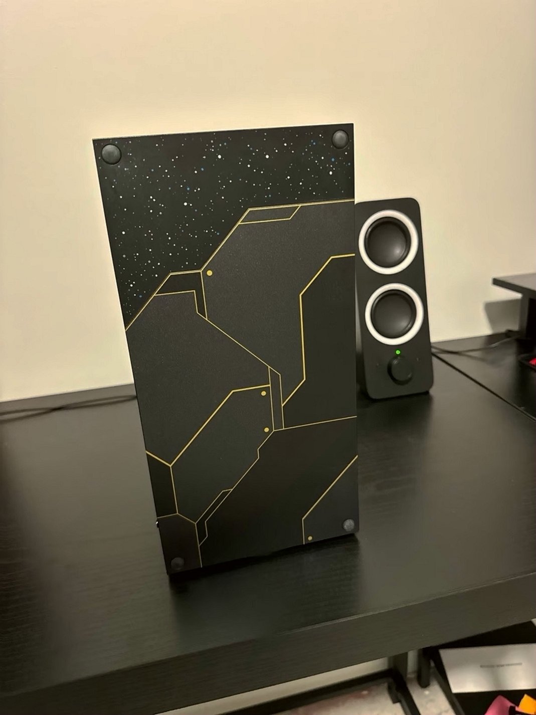 Microsoft Halo Infinite Collector's Edition Xbox Series X 1TB - Used image 2