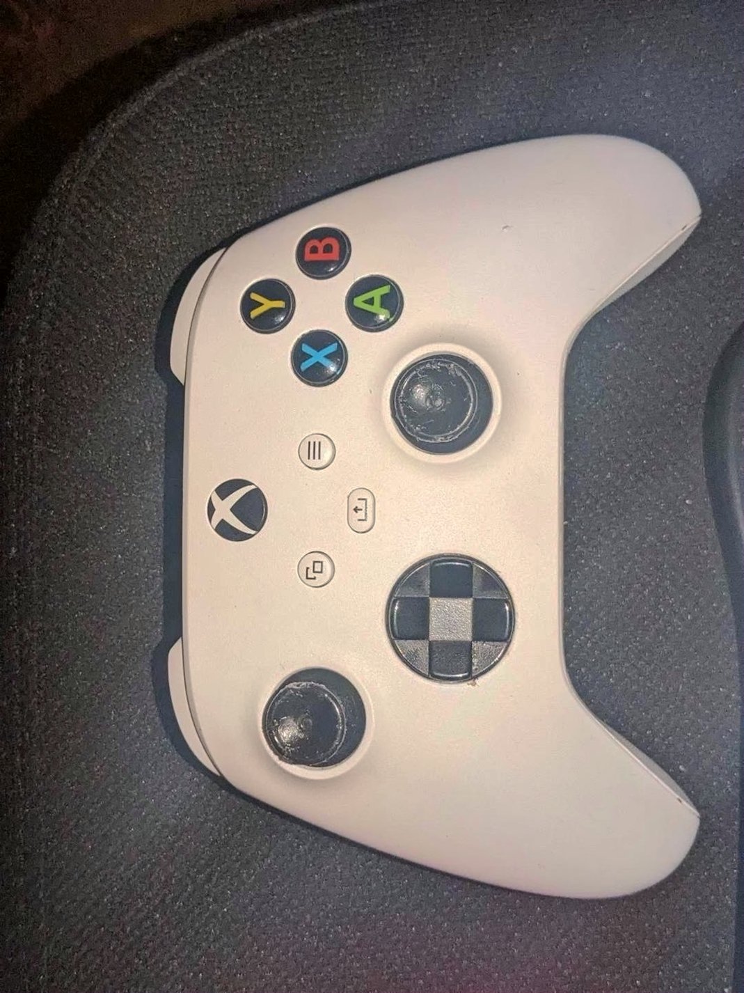 Microsoft Xbox Series S 512GB White - Used image 3
