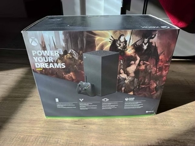 Microsoft Xbox Series X 1TB Black Unlocked - Used image 2