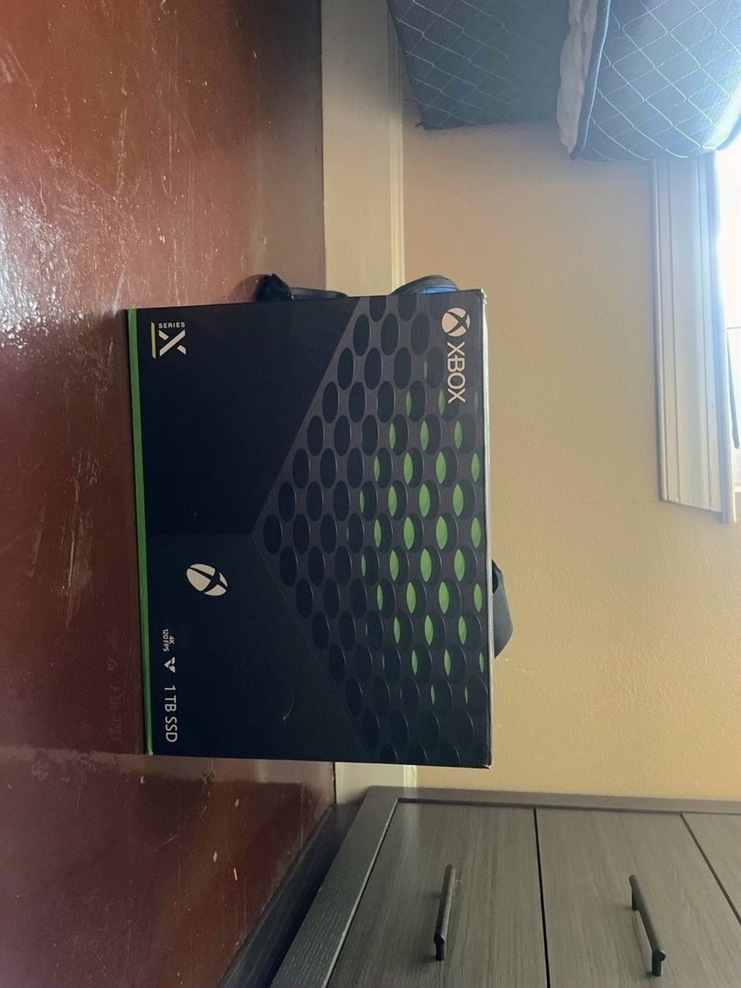 Microsoft Xbox Series X 1TB Black Unlocked - Used image 5