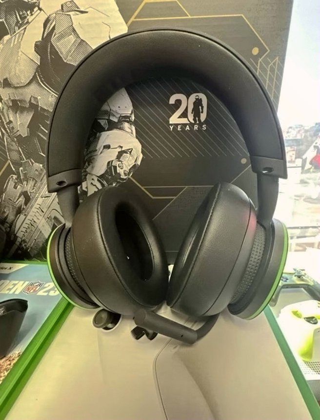 Microsoft Xbox Series X Halo Infinite Limited Edition - Used image 5