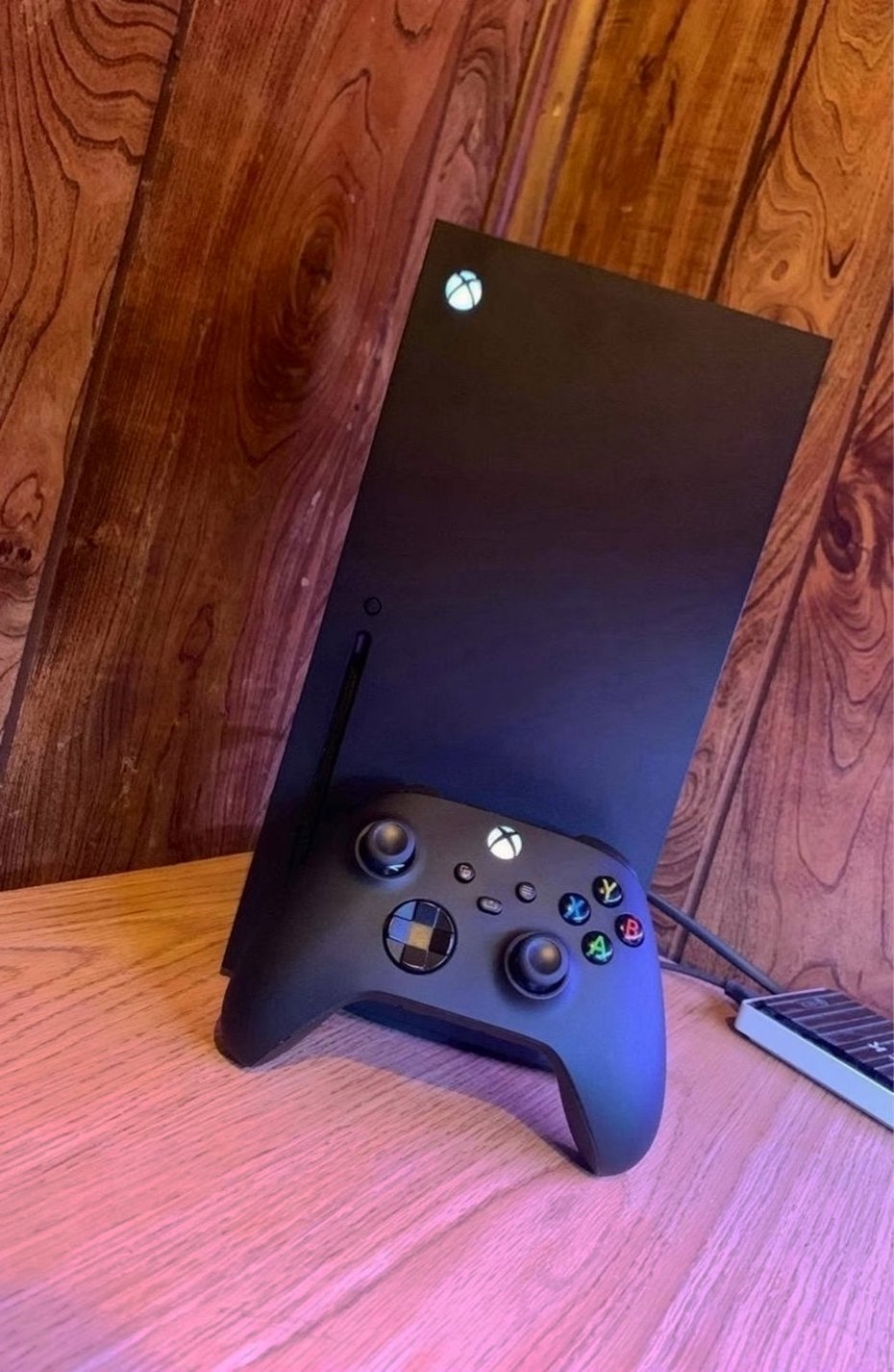 Microsoft Xbox Series X Console 1TB Black - Used image 2