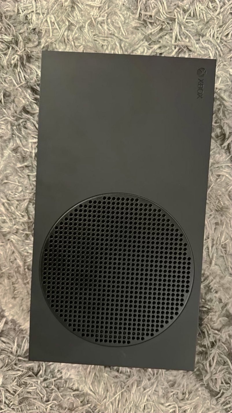 Microsoft Xbox Series S 1TB Black Unlocked - Used image 4