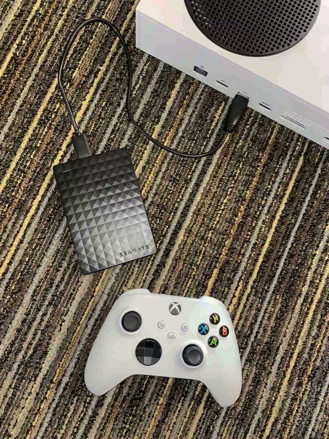 Microsoft Xbox Series S 1TB Seagate Storage - Used image 3