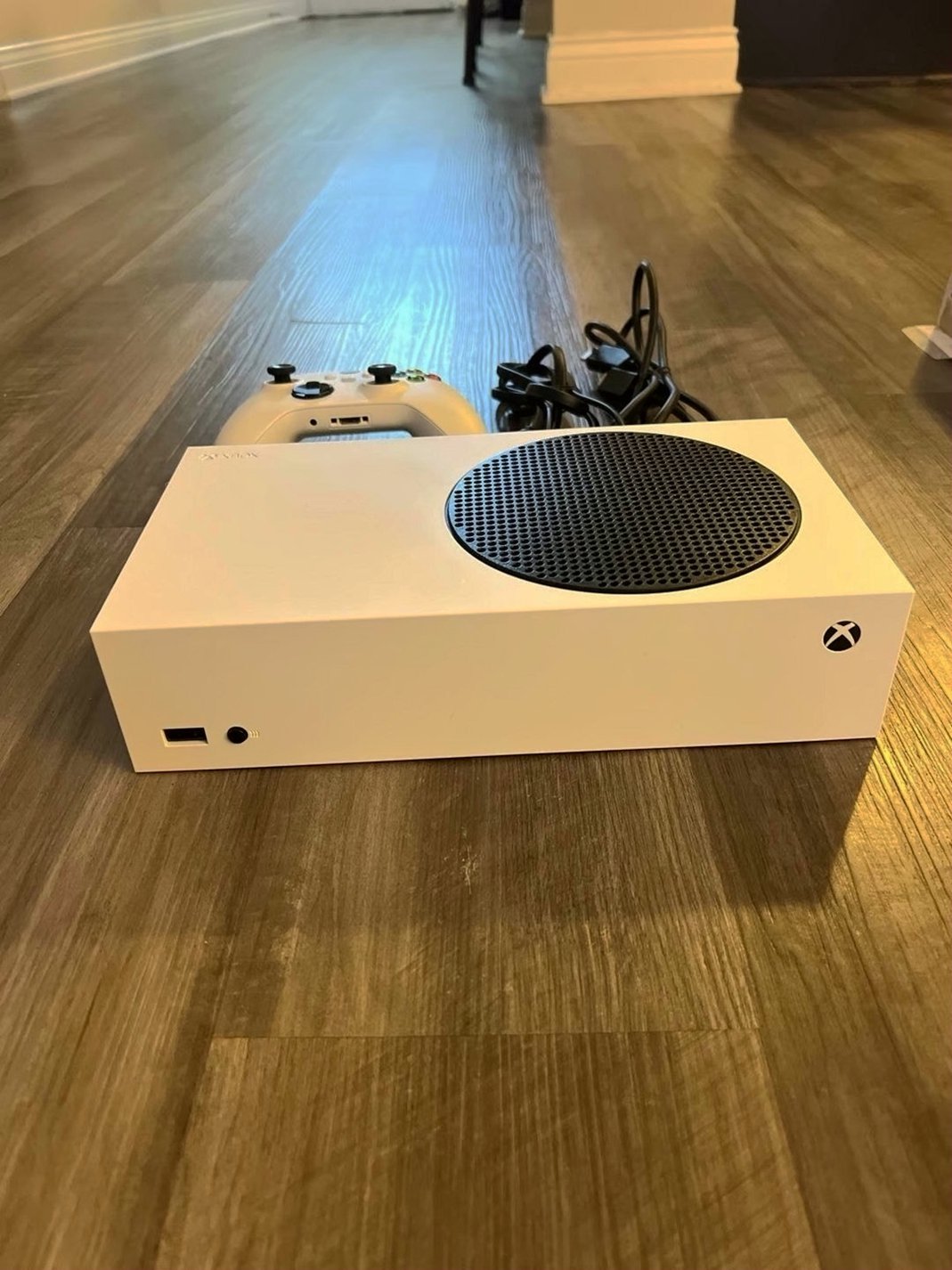 Microsoft Xbox Series S 9U58 - Used image 2