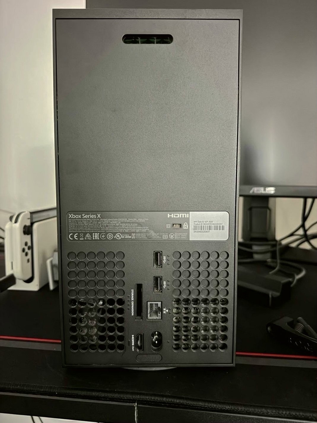 Microsoft Xbox Series X 1TB Black - Used image 3