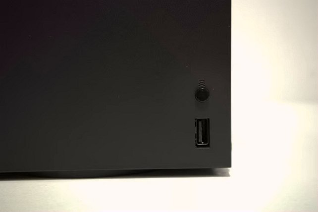 Microsoft Xbox Series X 1TB SSD Console - Used image 4
