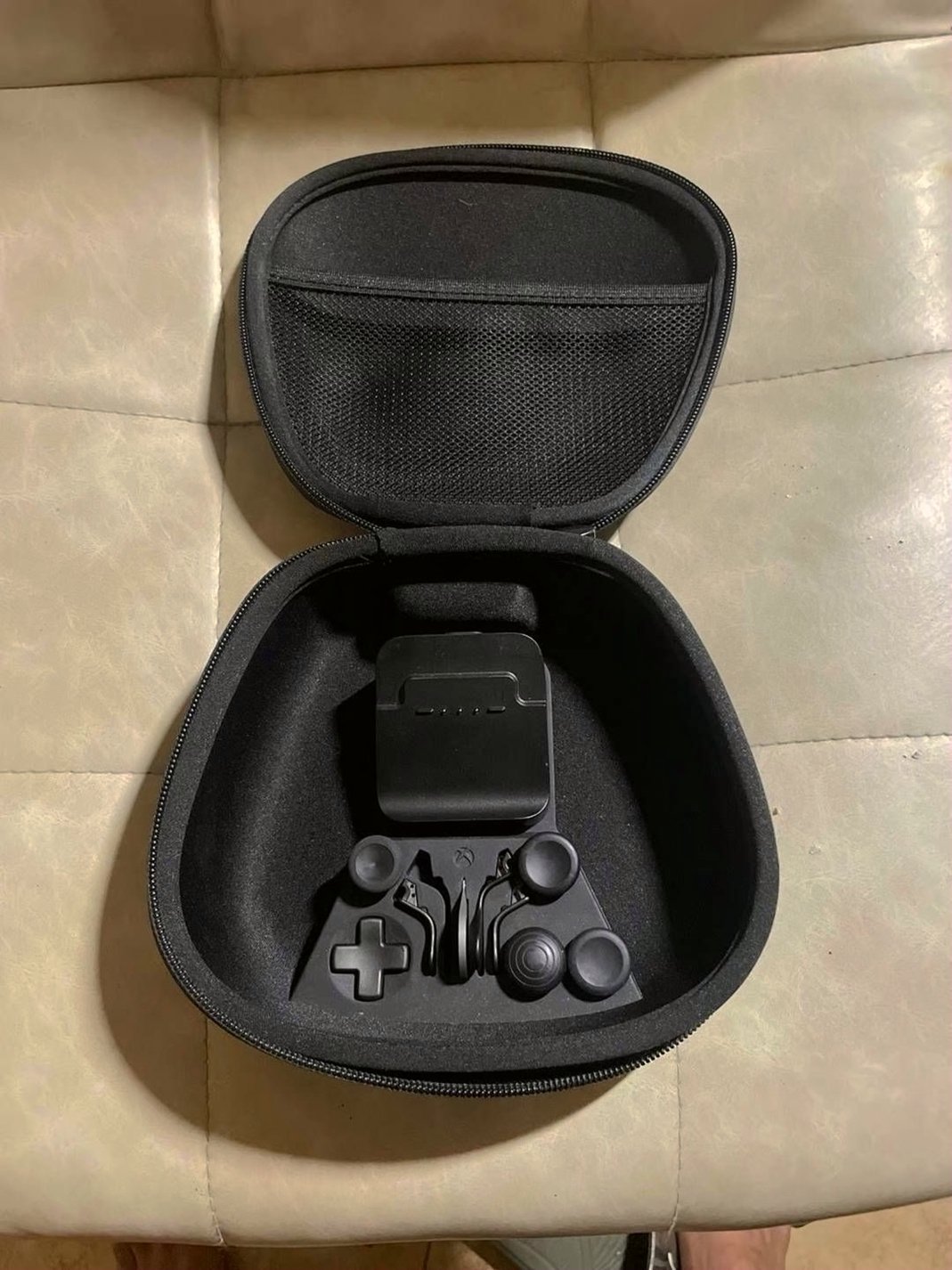 Microsoft Xbox Series X 1TB Black Console - Used image 2