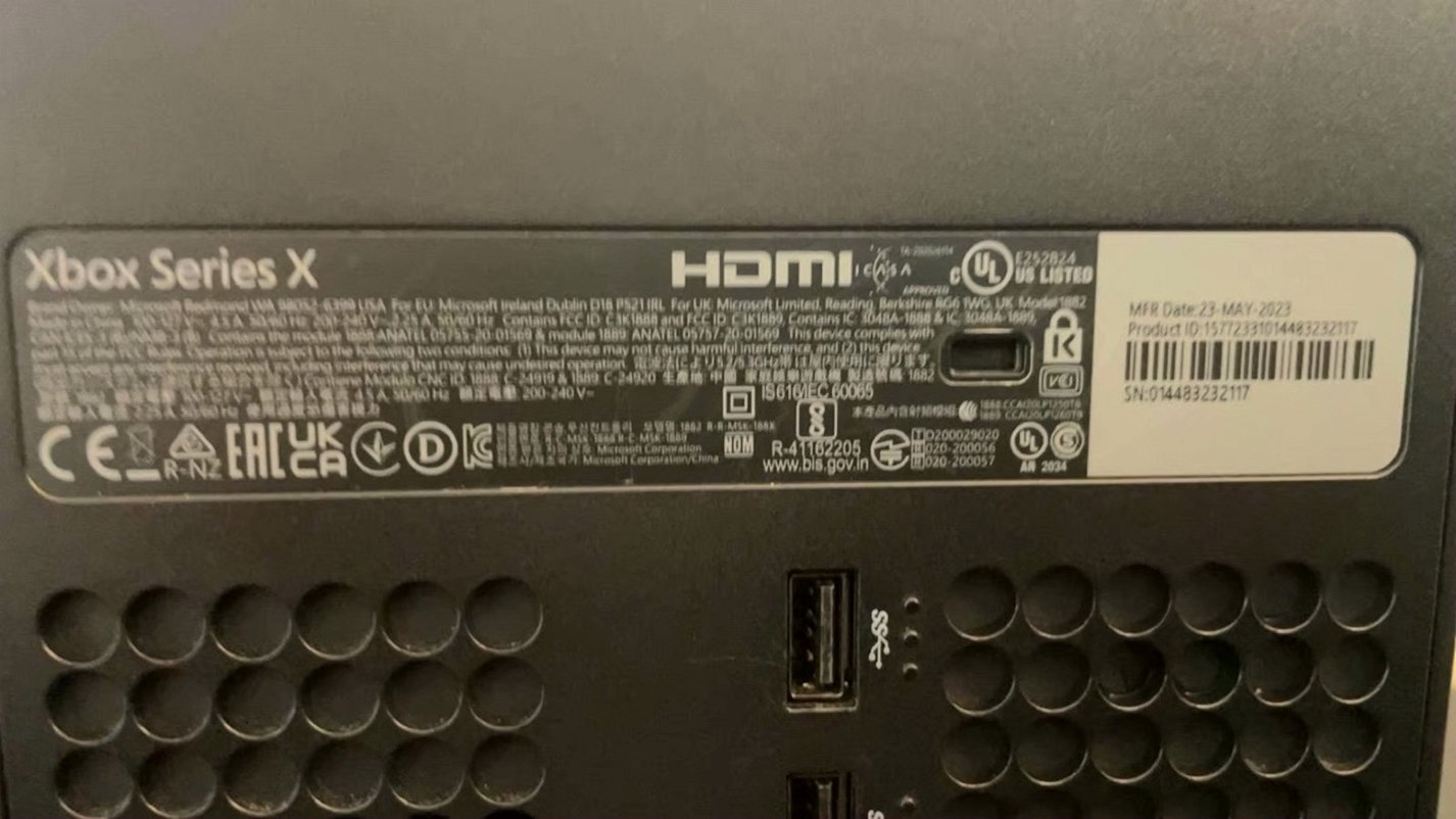 Microsoft Xbox Series X 1TB Black Console - Used image 3