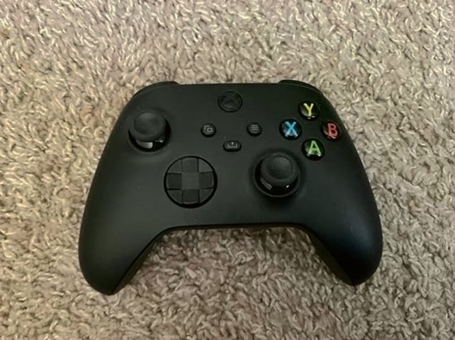 Microsoft Xbox Series X 1TB Black Used image 2
