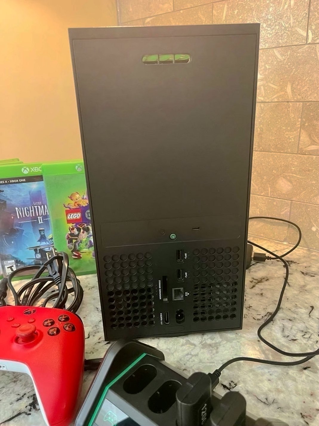 Microsoft Xbox Series X 1TB Black - Used image 3