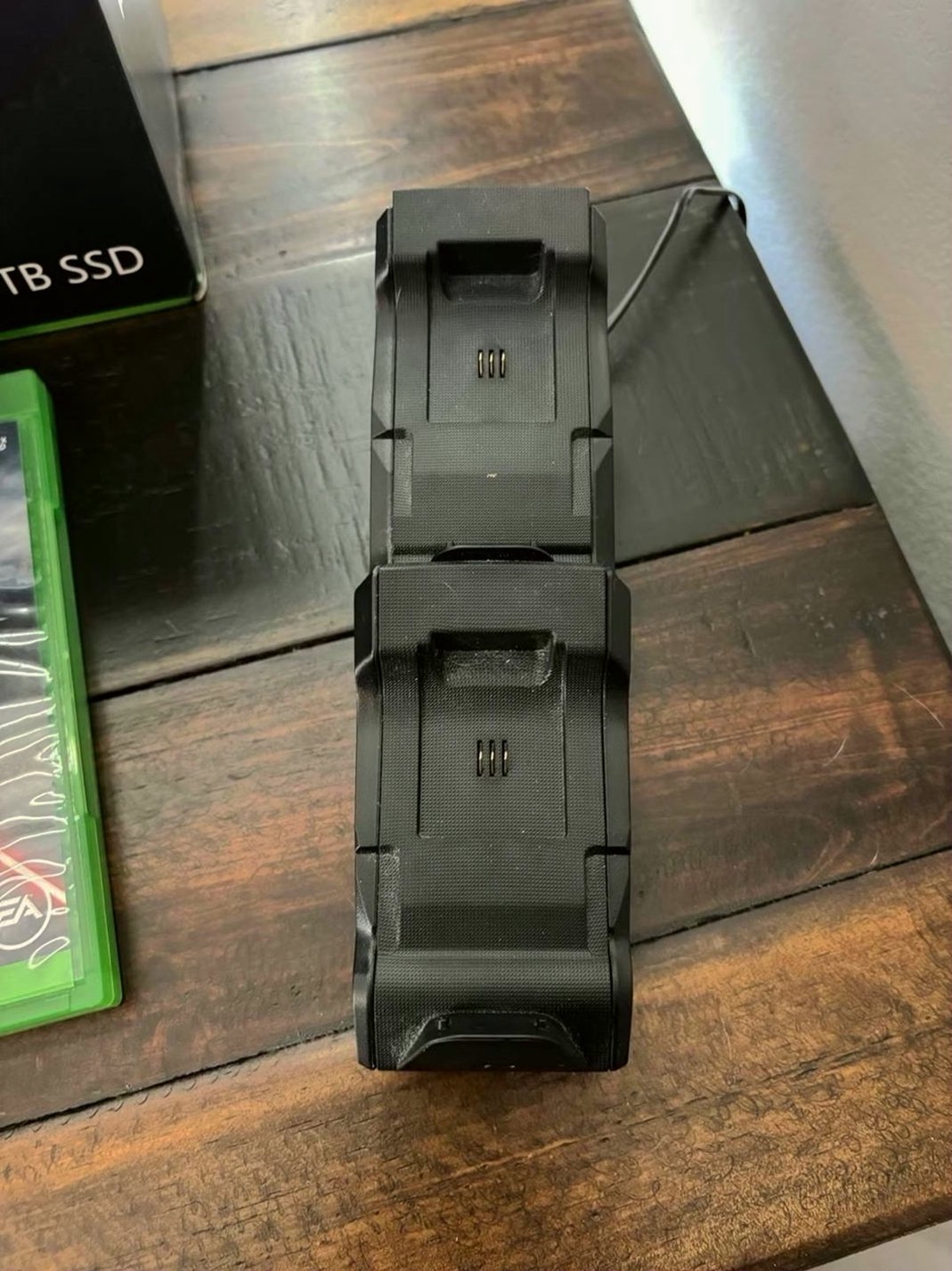 Microsoft Xbox Series X Bundle with Box 9R17 - Used image 3