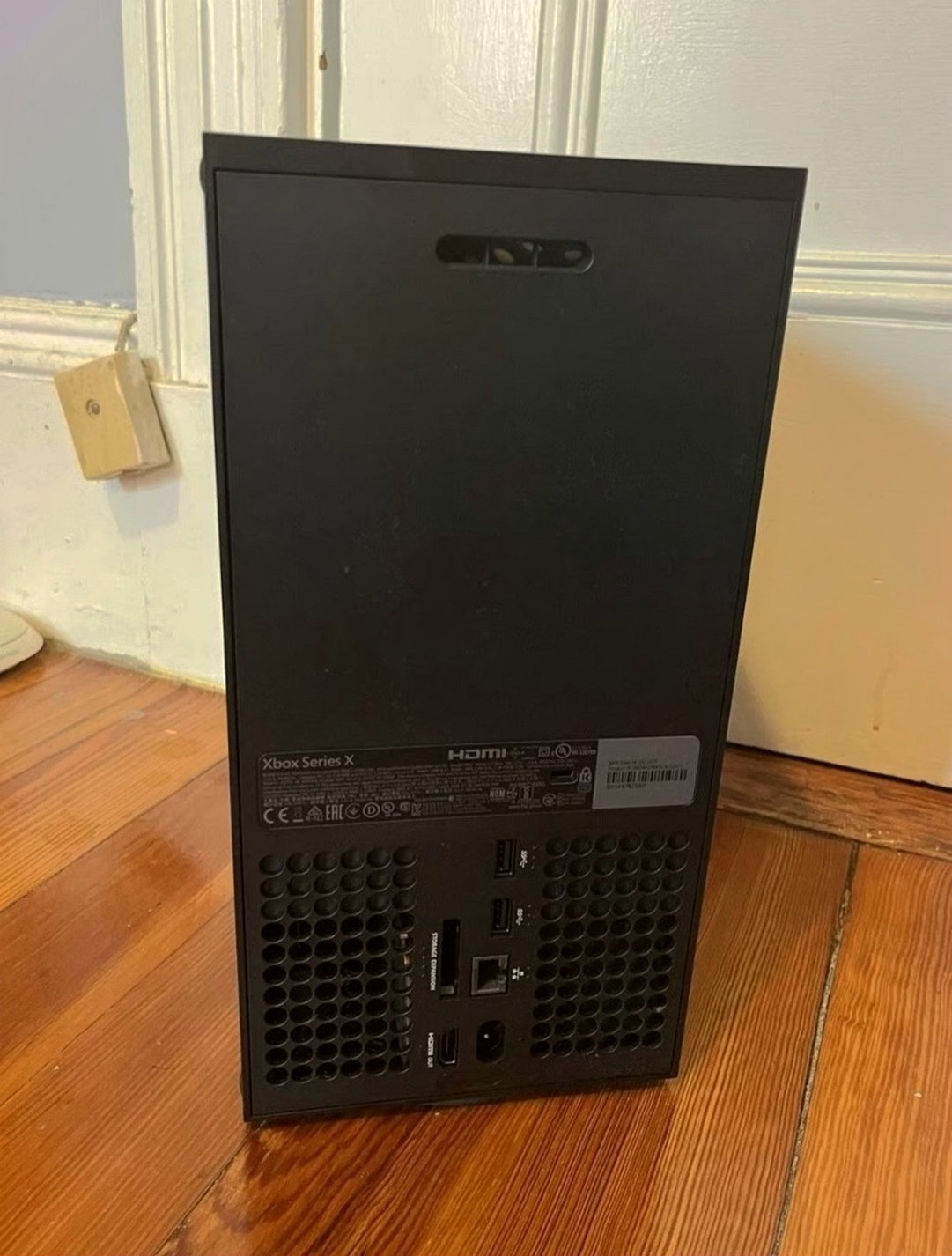 Microsoft Xbox Series X 1TB Black Used image 3