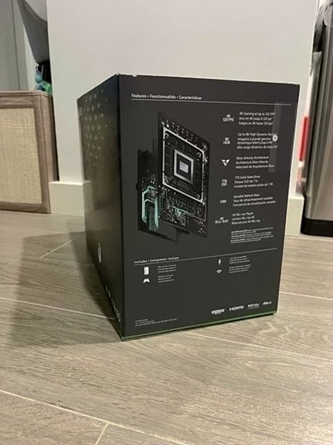 Microsoft XBOX Series X Console 1TB Black - Used image 2