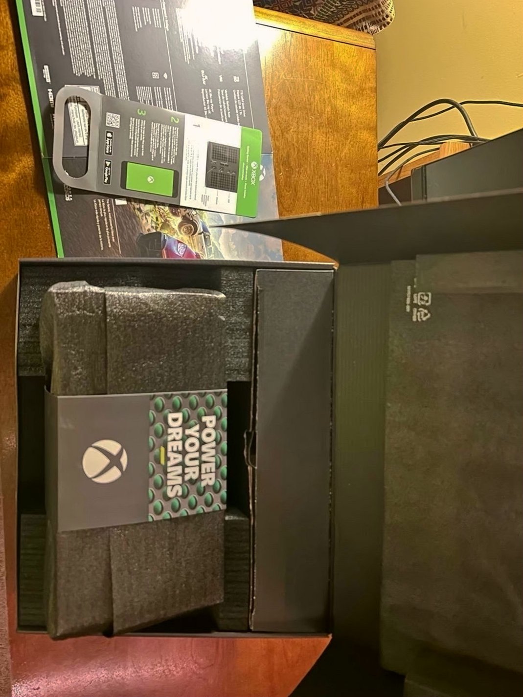 Microsoft Xbox Series X 1TB Black Unlocked - Used image 2