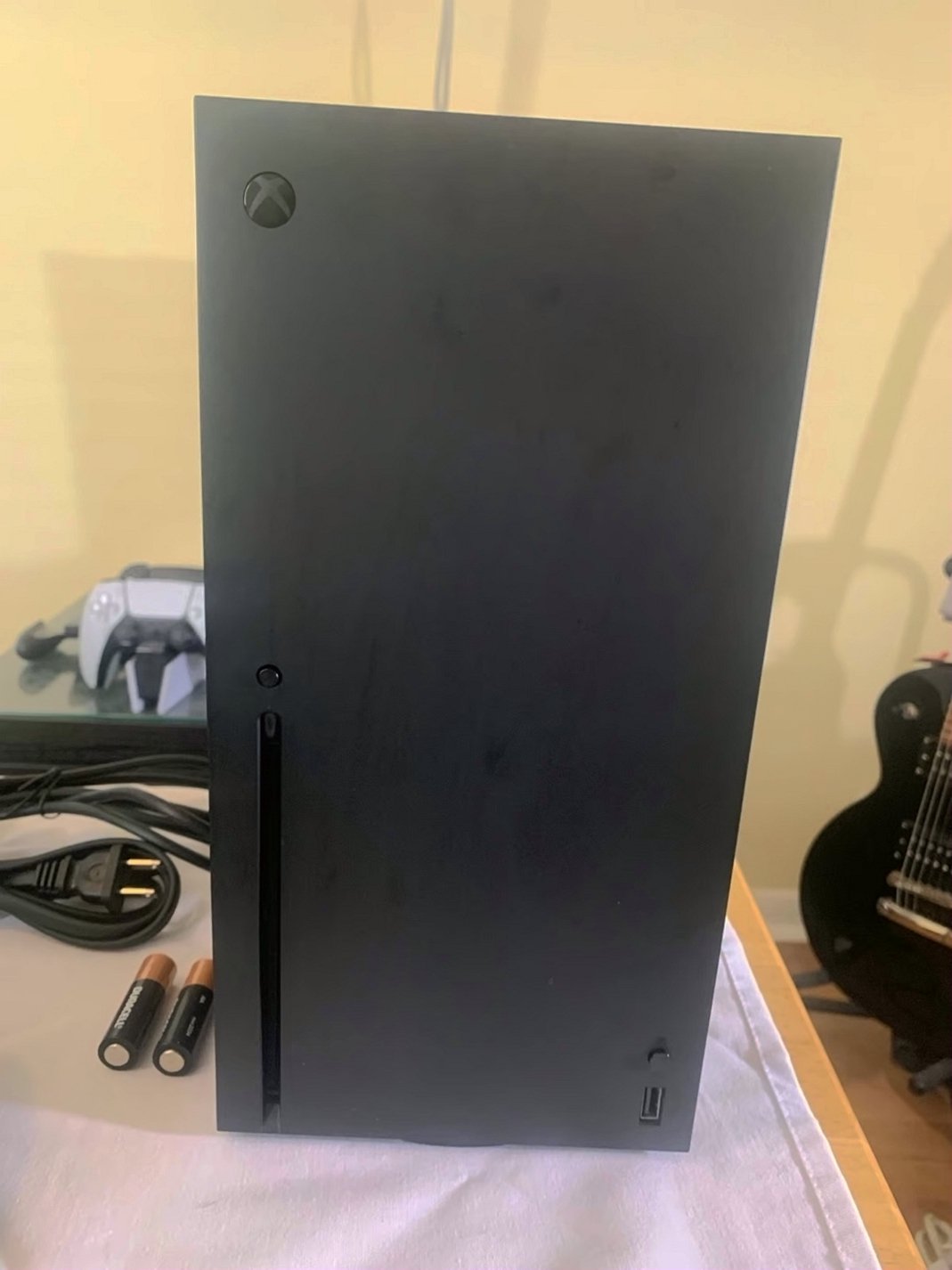 Microsoft Xbox Series X 1TB Black - Used image 2