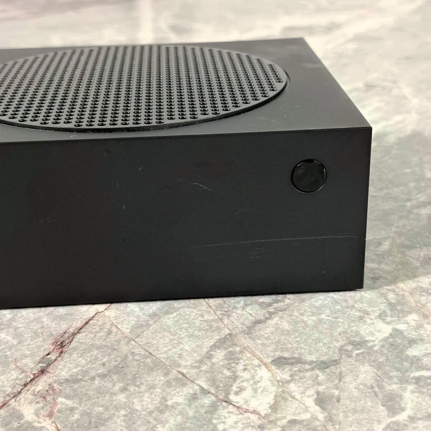 Microsoft Xbox Series S 1TB All-Digital Console Black - Used image 2