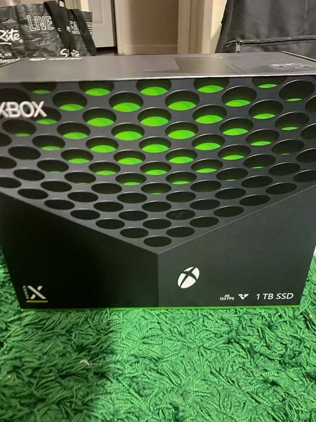 Microsoft Xbox Series X 1TB - Used