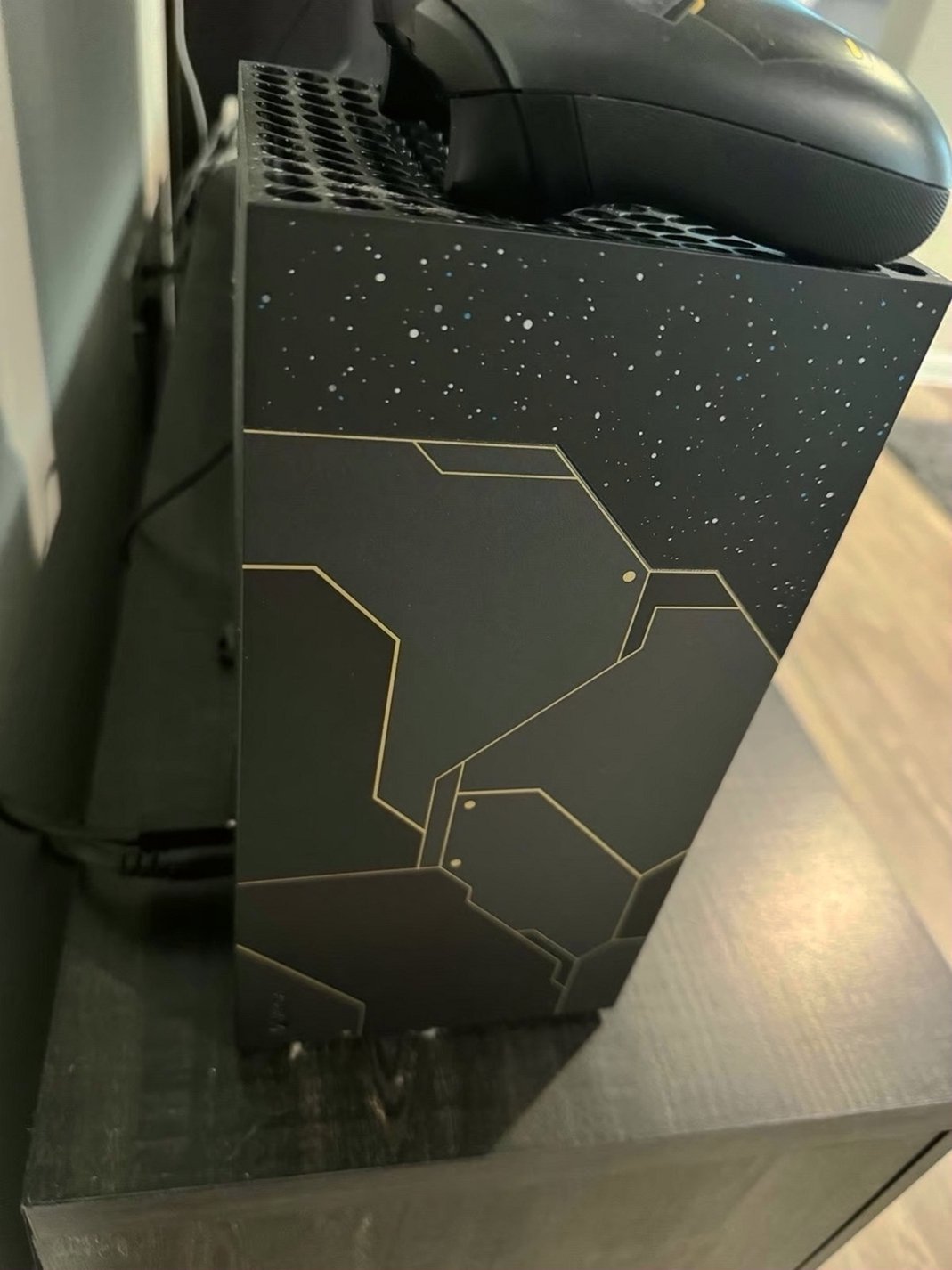 Microsoft Xbox Series X Limited Edition Halo Infinite Unlocked - Used image 3