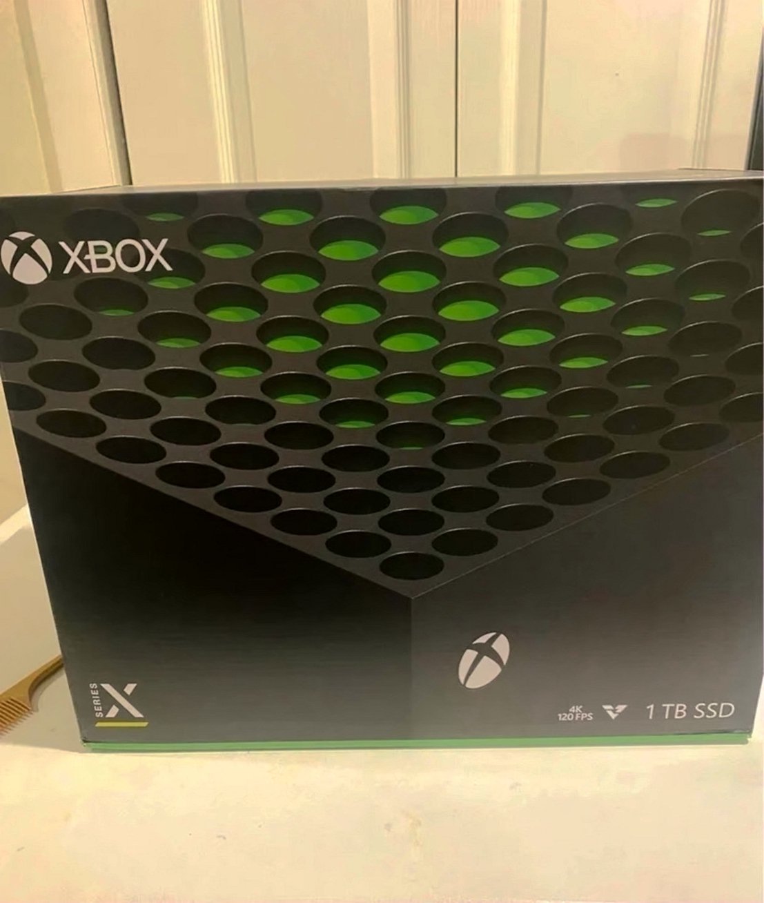 Microsoft Xbox Series X 1TB Black - Used image 4