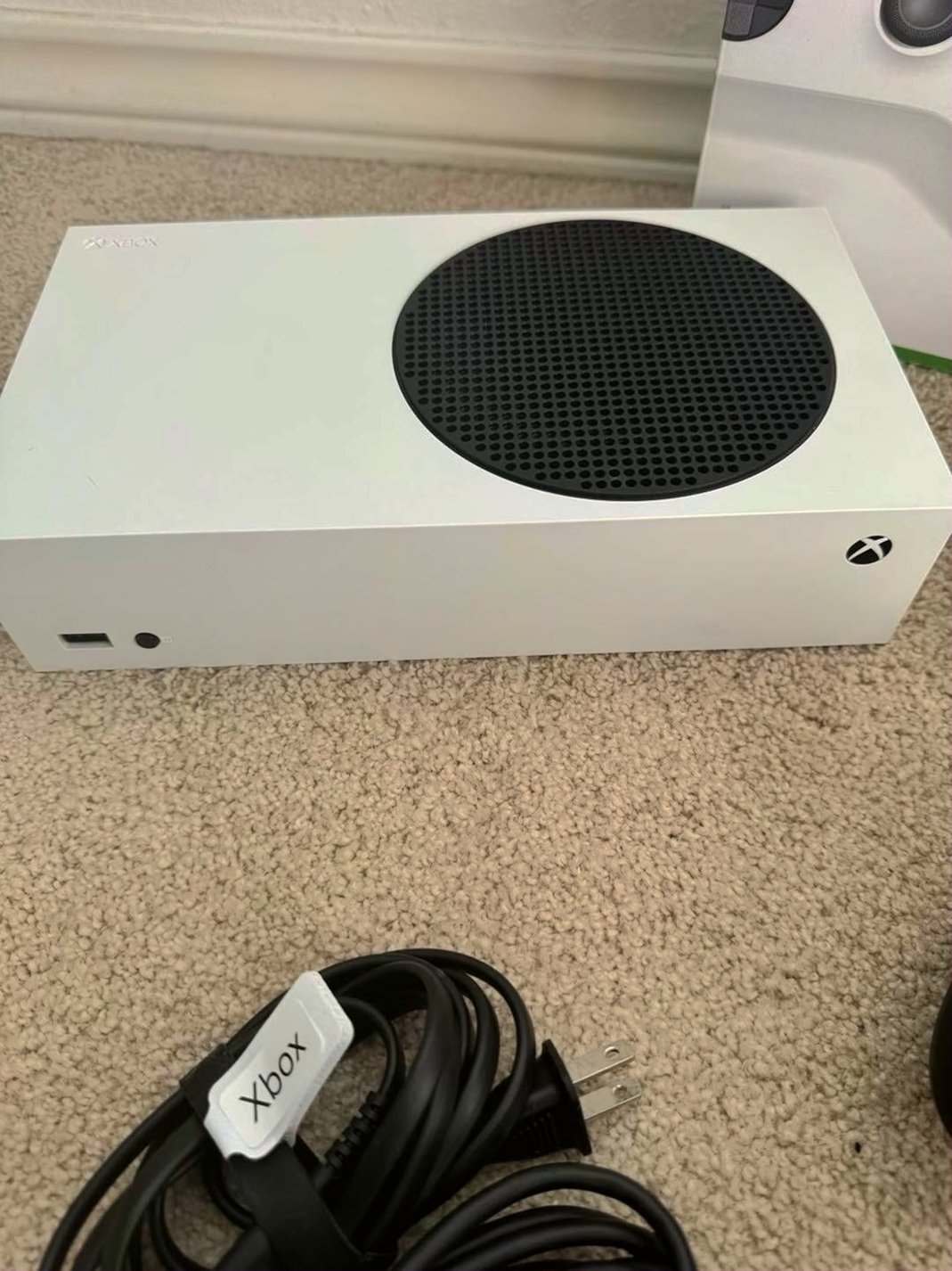 Microsoft Xbox Series S 3Q29 512GB - Used image 4