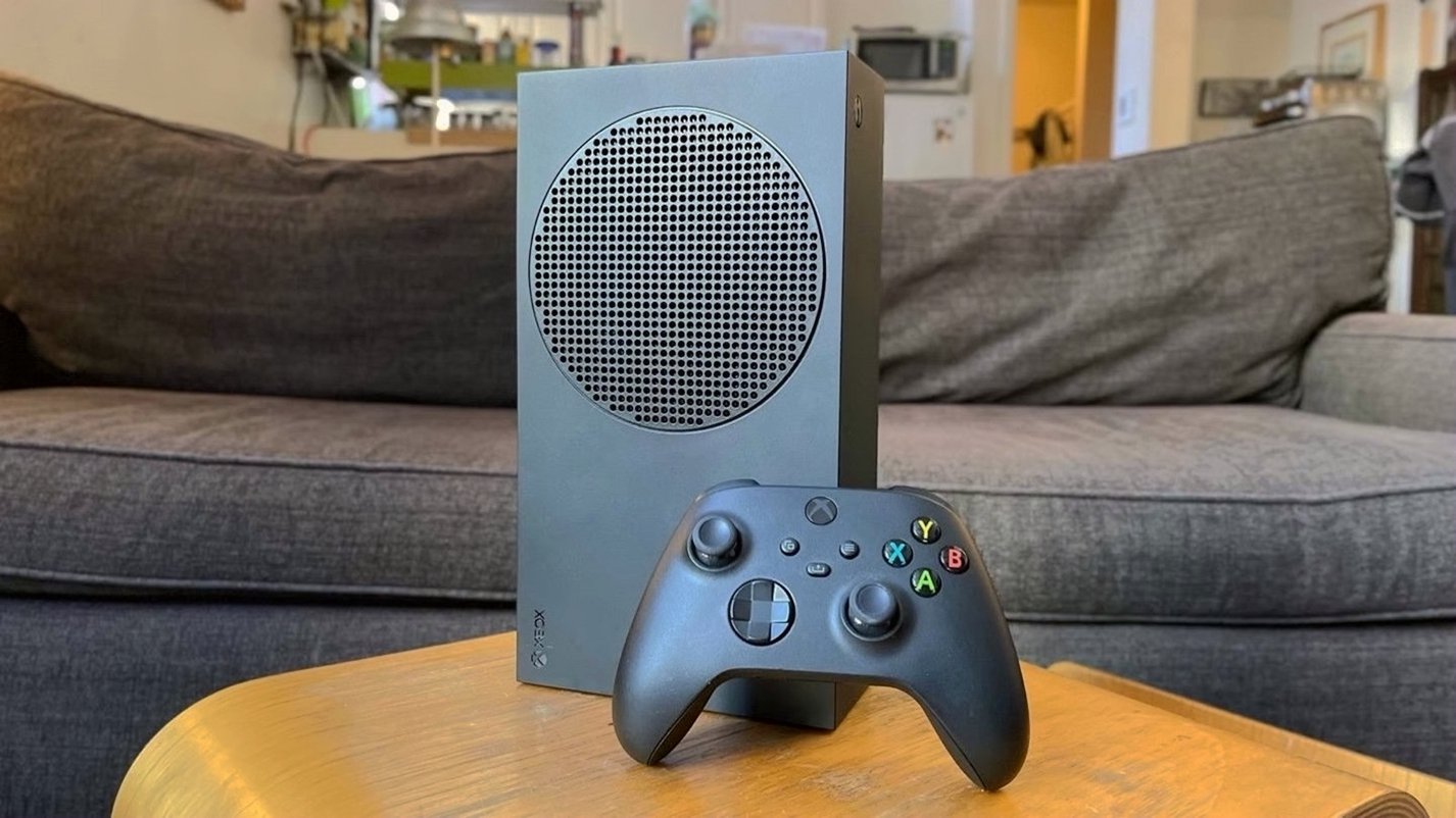 Microsoft Xbox Series S 1TB Digital Version - Used image 3