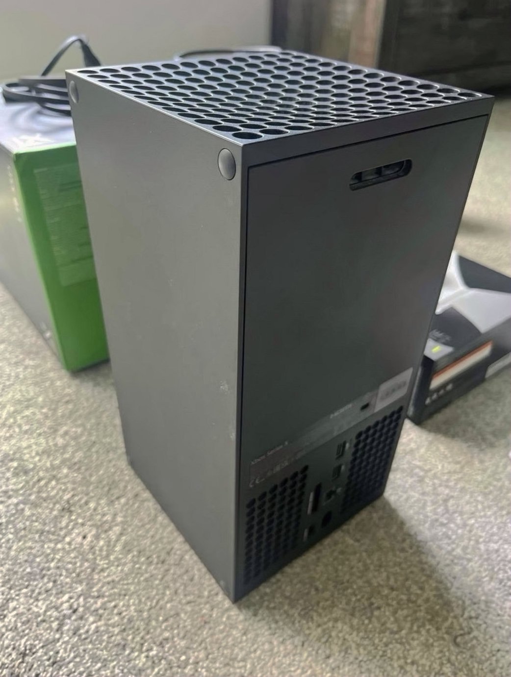 Microsoft Xbox Series X 9V21 Console - Used image 2