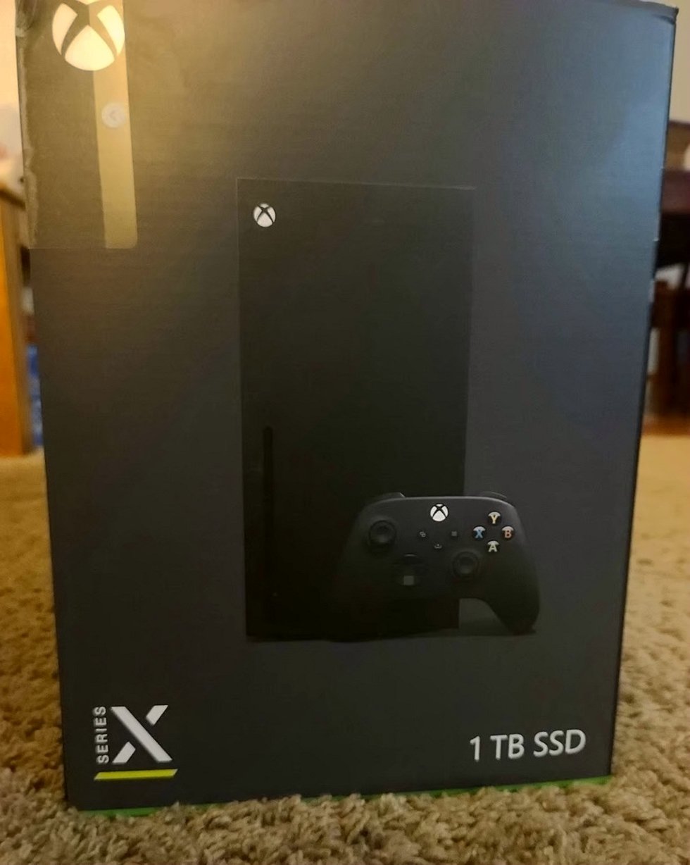 Microsoft Xbox Series X 1TB Black Console with EA College Football 25 - Used image 5