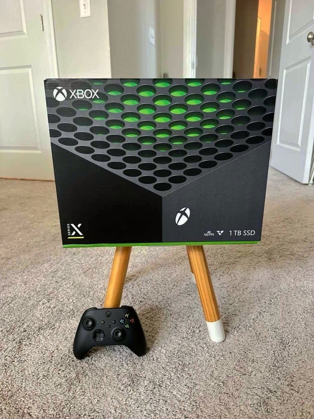 Microsoft Xbox Series X 1TB Black - Used image 2