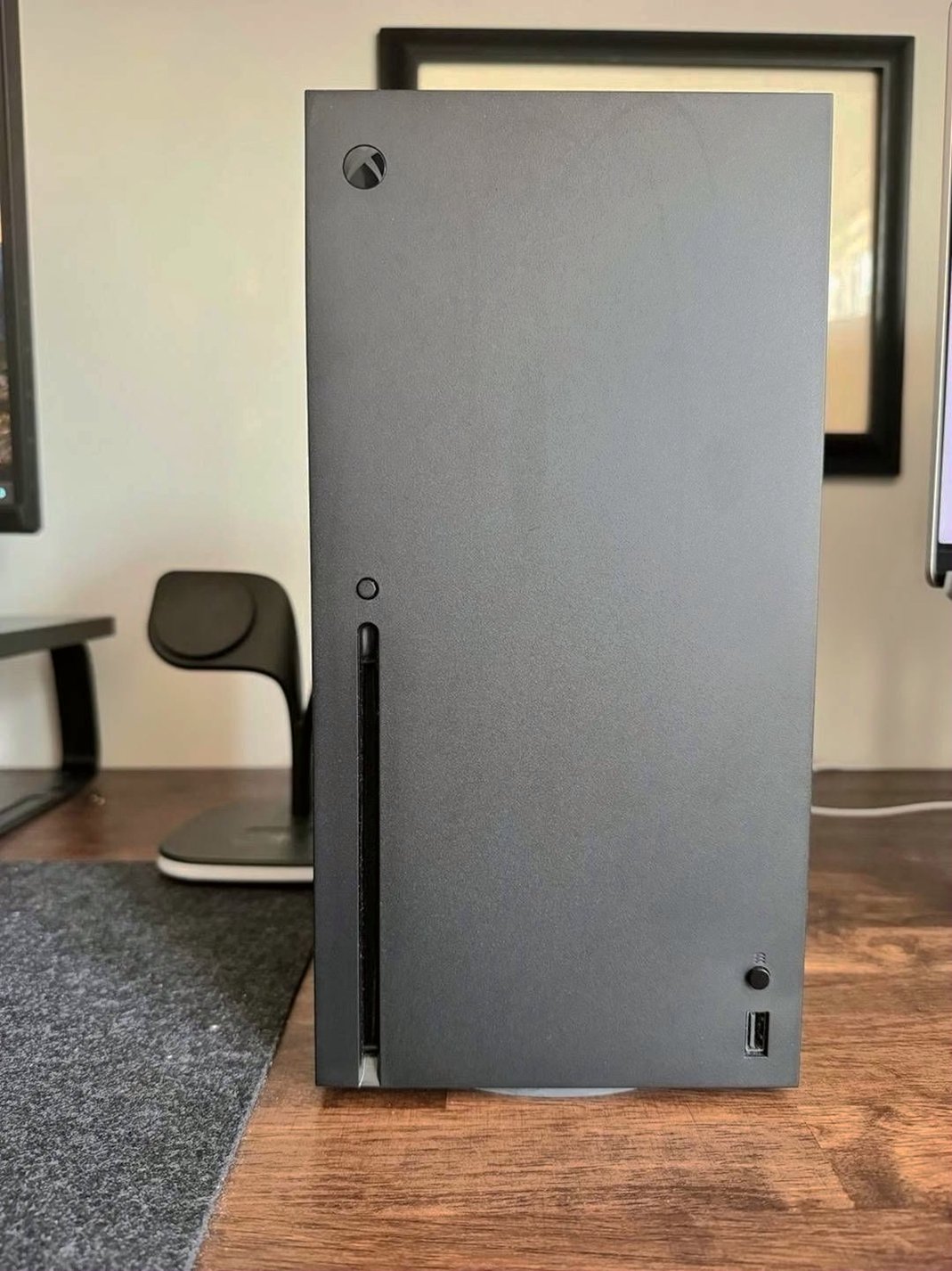 Microsoft Xbox Series X 1TB Black - Used image 3