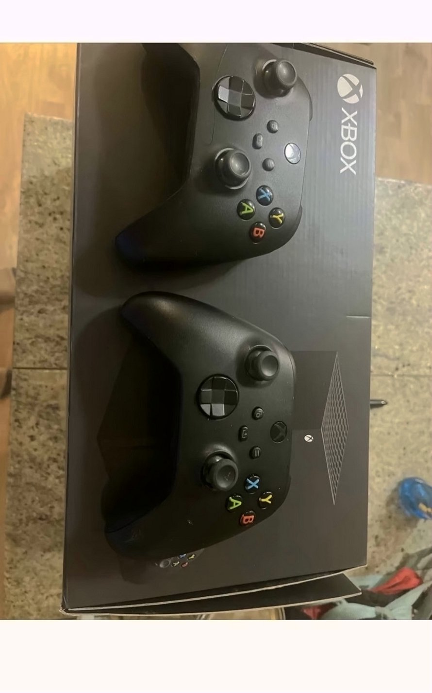 Microsoft Xbox Series X Bundle 9W67 1TB Black Unlocked - Used image 4