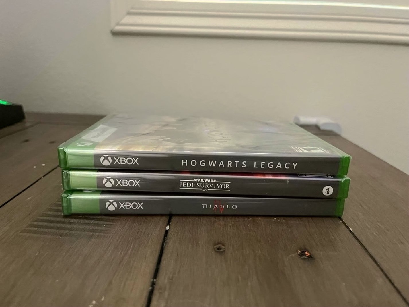 Microsoft Xbox Series X 1TB Console Bundle - Used image 4
