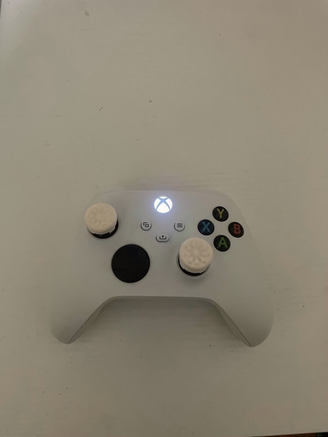 Microsoft Xbox Series X 5T67 Console - Used image 4