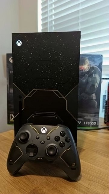 Microsoft Xbox Series X Halo Infinite Limited Edition - Used