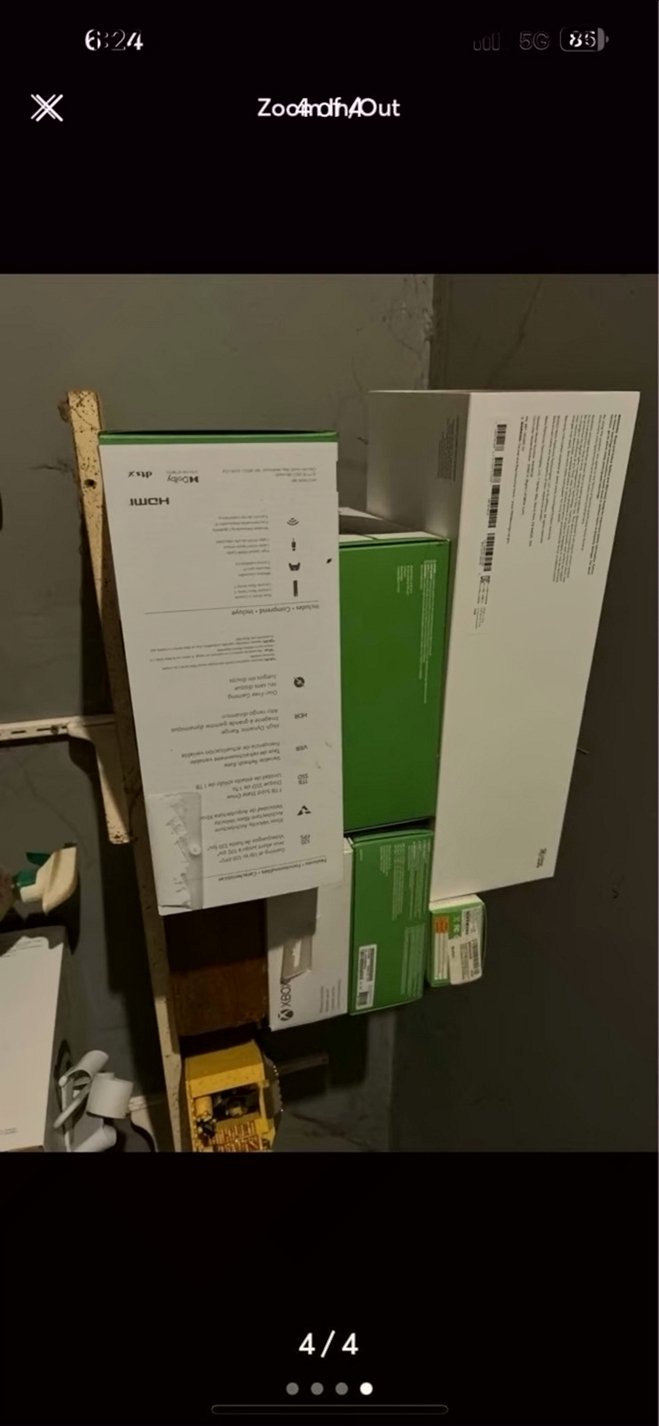 Microsoft Xbox Series S 1TB Black - Used image 4