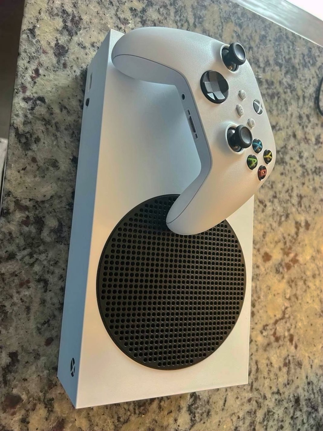 Microsoft Xbox Series S 512GB White - Used image 2