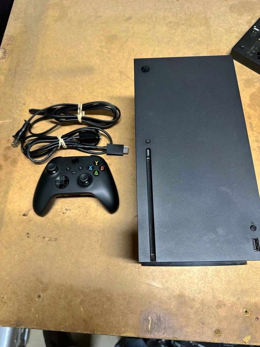 Microsoft Xbox Series X 1TB Black - Used image 2