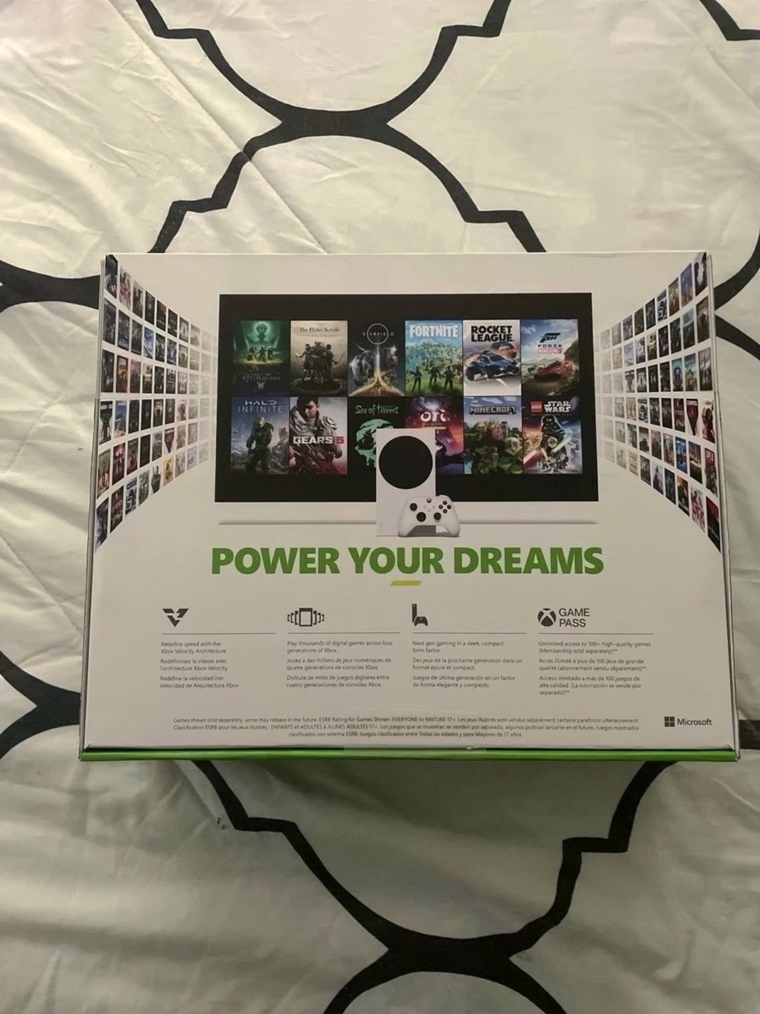 Microsoft Xbox One Series S 512GB White - Used image 4