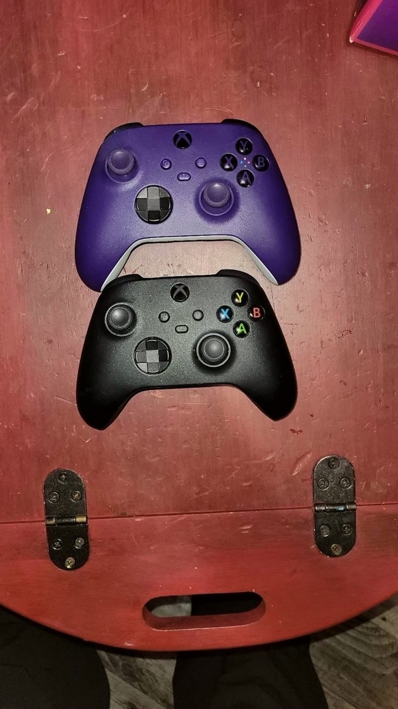 Microsoft Xbox Series X 1TB Black with Two Controllers - Used image 4