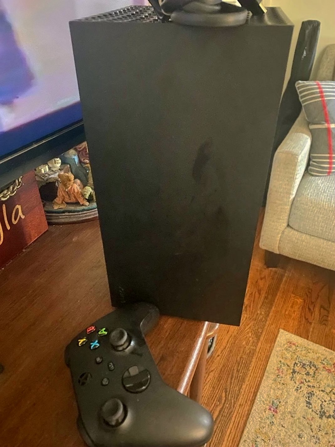 Microsoft Xbox Series X Console 9V76 1TB Black Used image 5